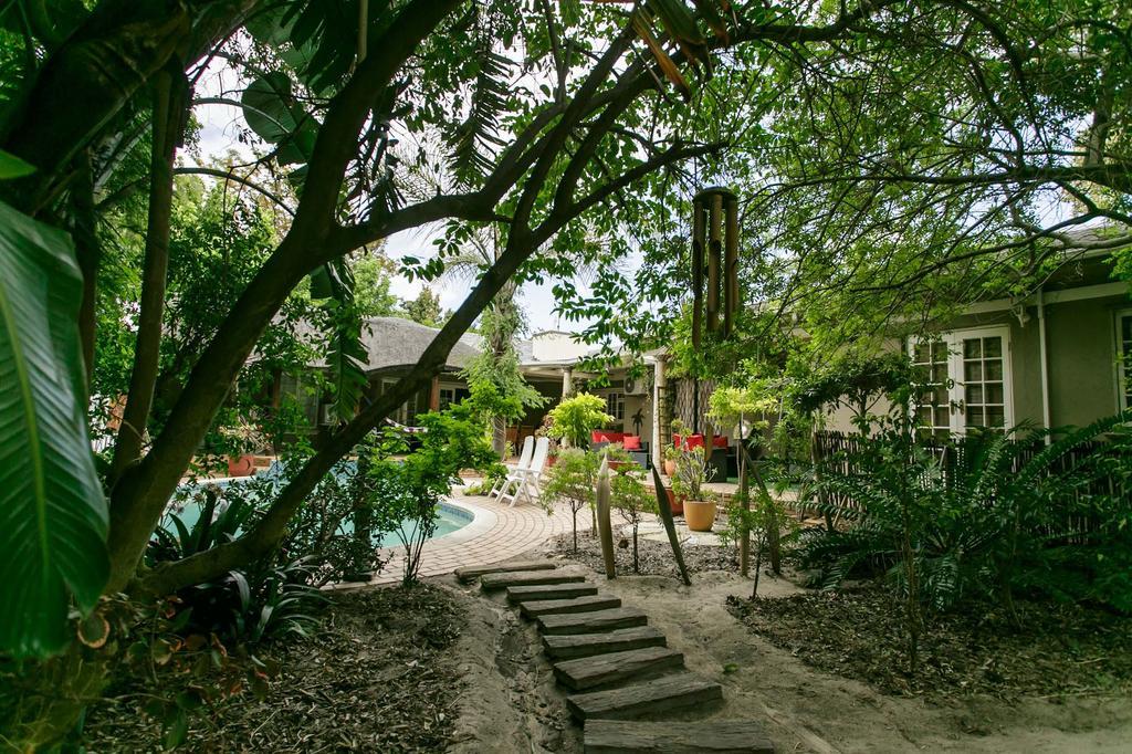 Sun Bell Lodge Белвилл Экстерьер фото