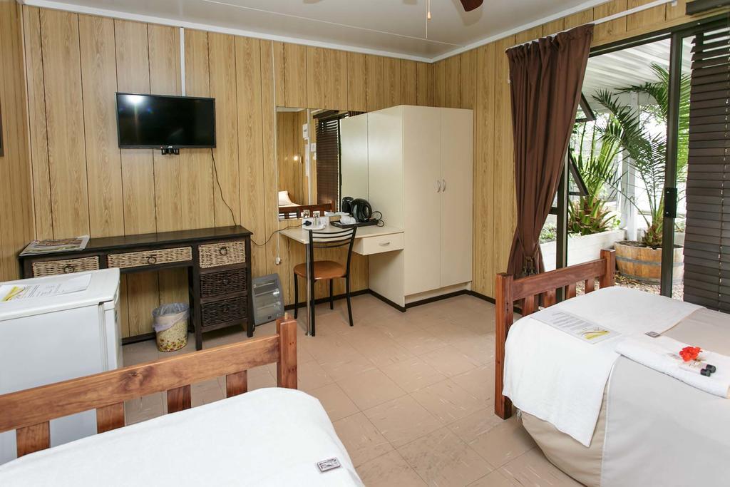 Sun Bell Lodge Белвилл Экстерьер фото