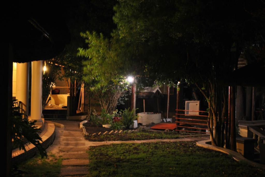 Sun Bell Lodge Белвилл Экстерьер фото