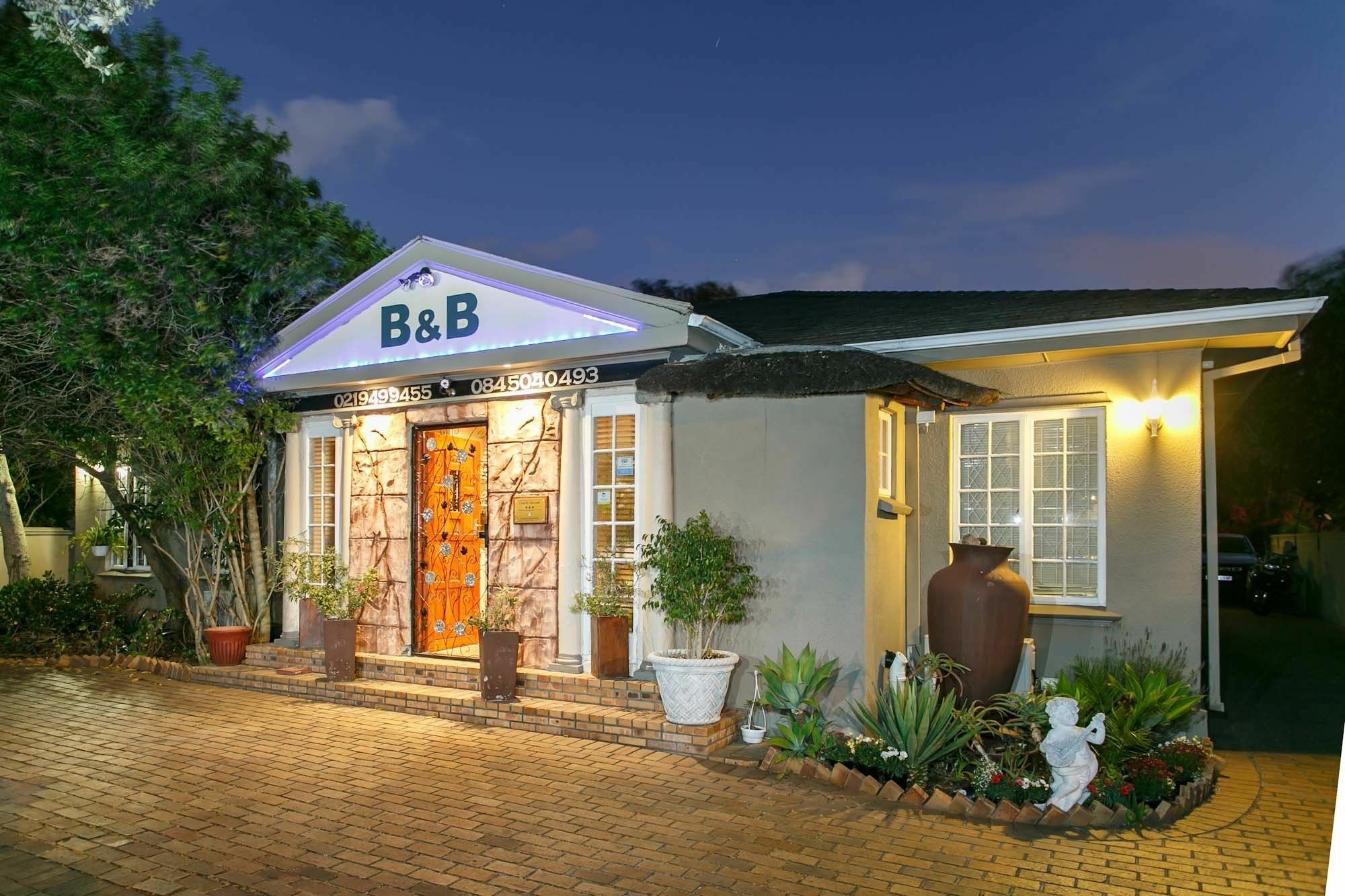 Sun Bell Lodge Белвилл Экстерьер фото